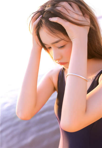 不让我穿内裤方便他做-肉写得很具体的古言_酥糖齿轮