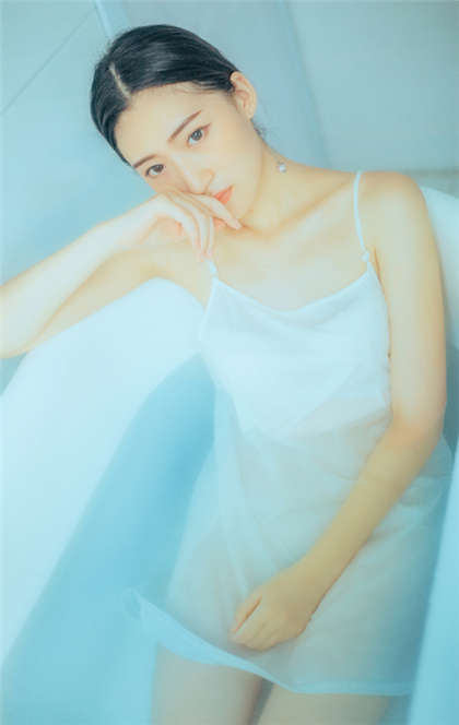 一女十男纯肉NP文-好大在快点太爽了_酥糖齿轮