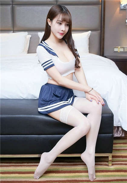 黄文章湿到-熟人系列之入室_酥糖齿轮