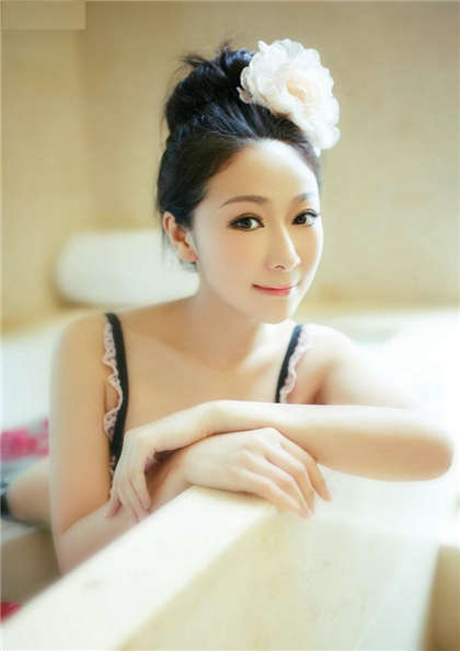 淫乱办公室-从头到尾都是肉的文bg_酥糖齿轮