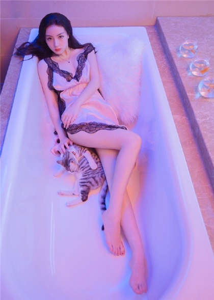 纯肉小说-狗与女人猛交_酥糖齿轮