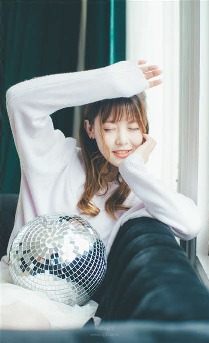 激情短篇小说-学校最污的小黄文经历_酥糖齿轮