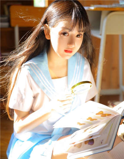 撅起屁股黄文-我和两个黑人一起做_酥糖齿轮