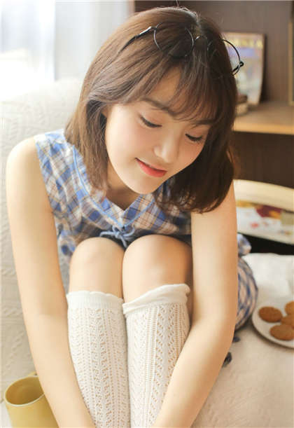 看完下面湿到不行的小说-我被上司揉胸吸奶全过程_酥糖齿轮