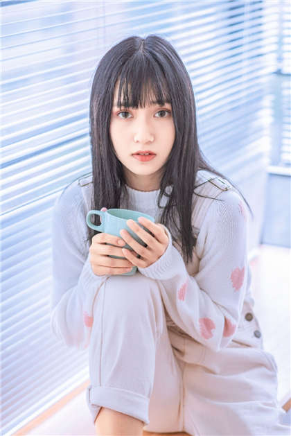 乱l高辣h文小说-我的美女老师小说_酥糖齿轮