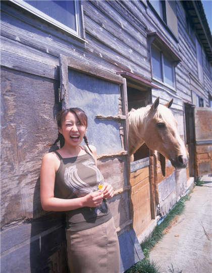 何晓梅小说-交换俱乐部交换俱乐部贵妇_酥糖齿轮