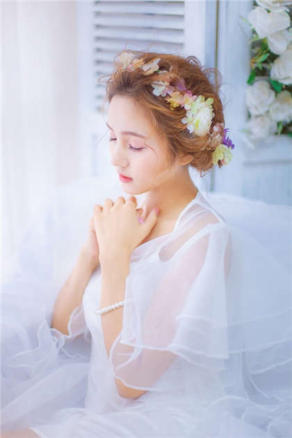 看很黄很黄的细节小说-宝贝太大要涨坏了_酥糖齿轮