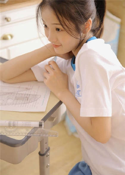 肉肉片段看了湿-是要快一点还是深一点_酥糖齿轮