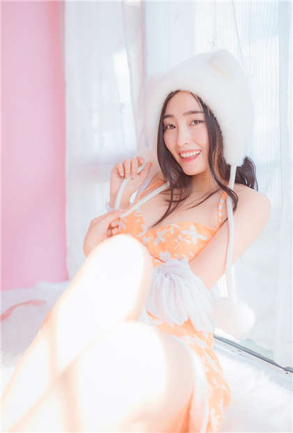 小黄wen文嗯啊公交车-腿张开点就不会疼了_酥糖齿轮