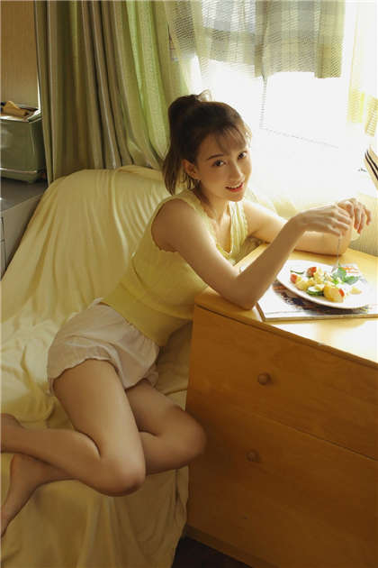 看到你秒湿的小说-小淫妇的性事_酥糖齿轮