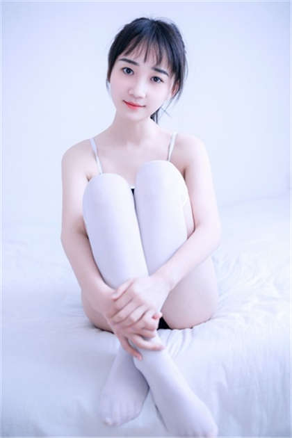 中年熟妇小说-办公室里的权欲与诱惑_酥糖齿轮