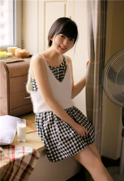 强奸医生小说-校园淫乱录_酥糖齿轮