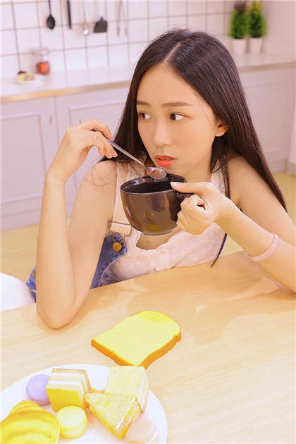 黄色小说不要吸啊-哦好棒啊别停_酥糖齿轮