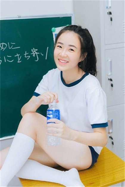 第章厨房征服-湿湿的滑滑的污文_酥糖齿轮