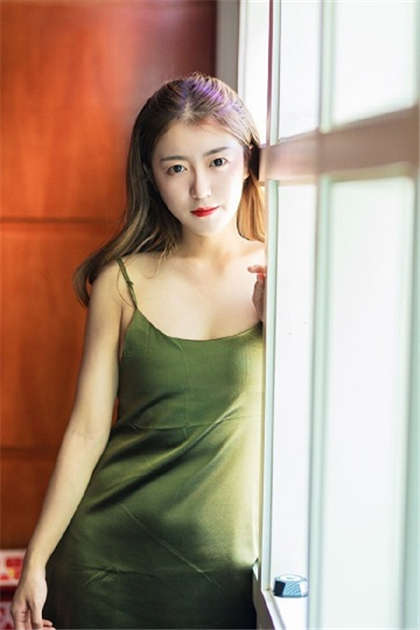 主人,不要了,太大了-边喂老公吃奶边啪啪_酥糖齿轮