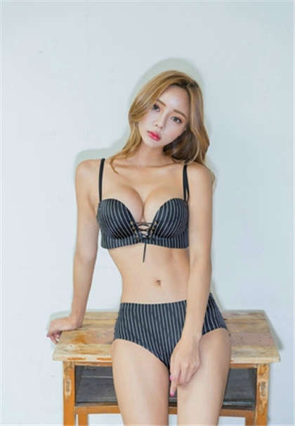 啊,嗯,~好爽-啊不要舔了要尿了爹地_酥糖齿轮