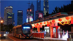 原国海证券海外策略首席分析师党崇钰公开征婚！自诩“择时能力登峰造极”、“精准预判科技9月见顶”