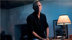 二代接手，珀莱雅“一半欢喜，一半愁”