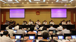 银价，爆了！再创历史新高，今年涨幅已接近150%！白银基金连续2日跌停，此前有人晒套利教程